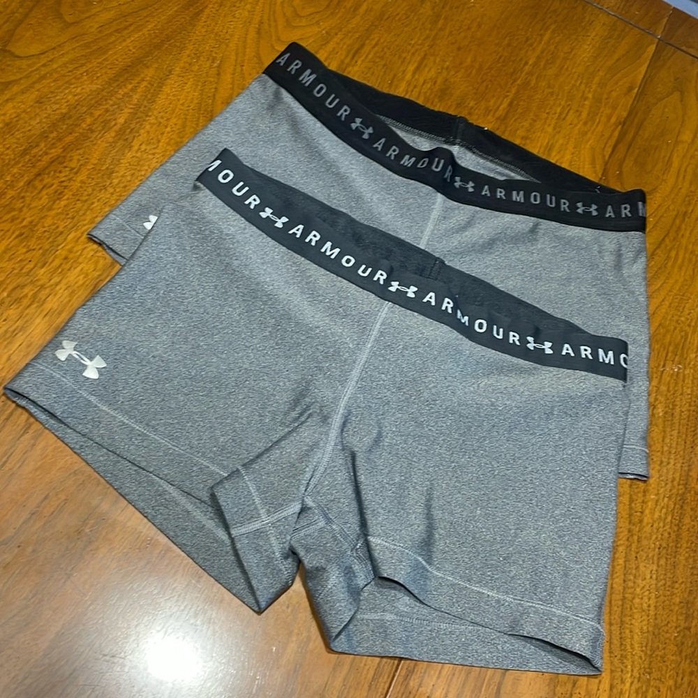 Under Armour compression heat gear, running shorts size large